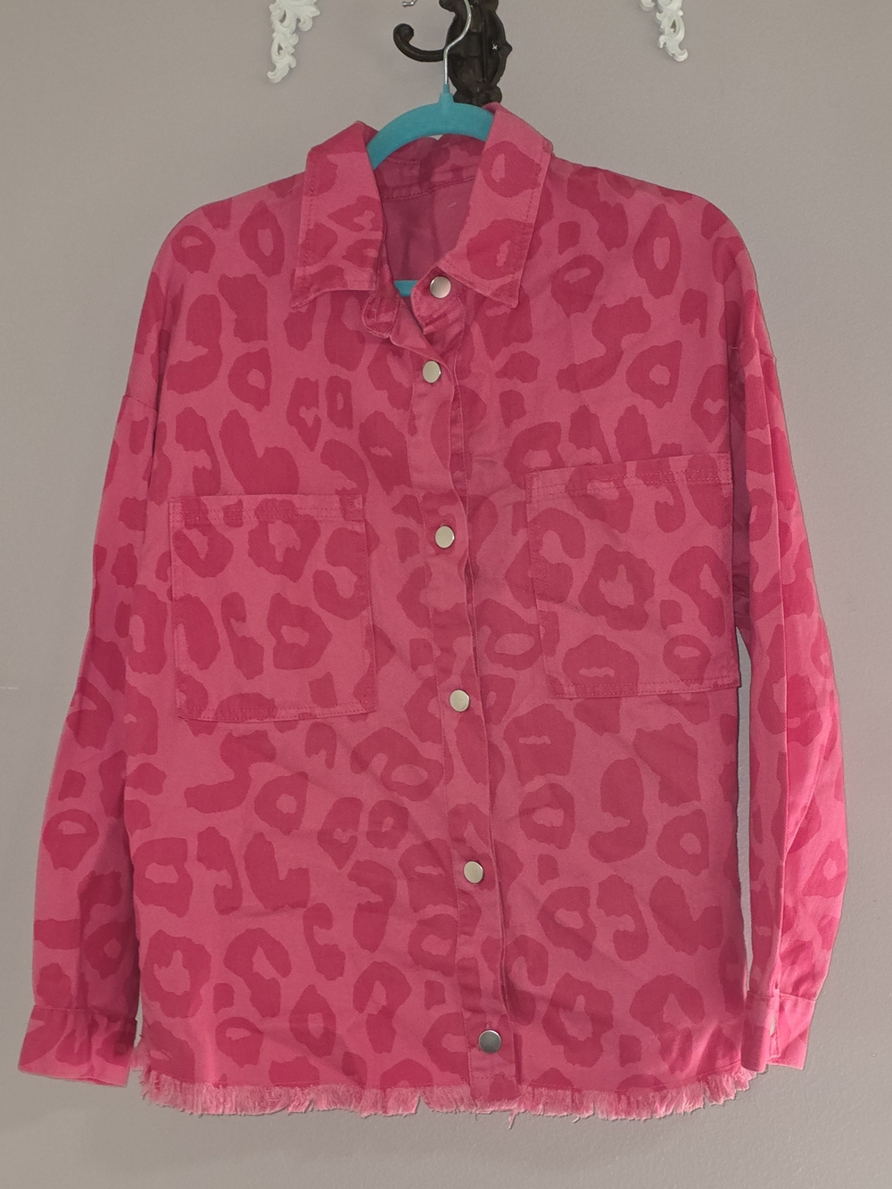 Lg Pink Leopard Print Button-Up Shirt Jacket Shacket